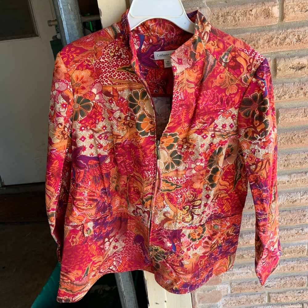 Coldwater creek light coat size 1x